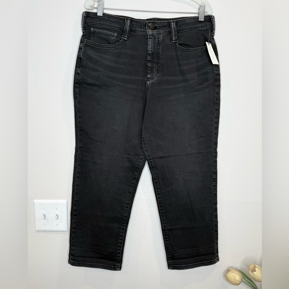 🔥NWT Pilcro Women’s Black Jeans Cropped Sz 31🔥